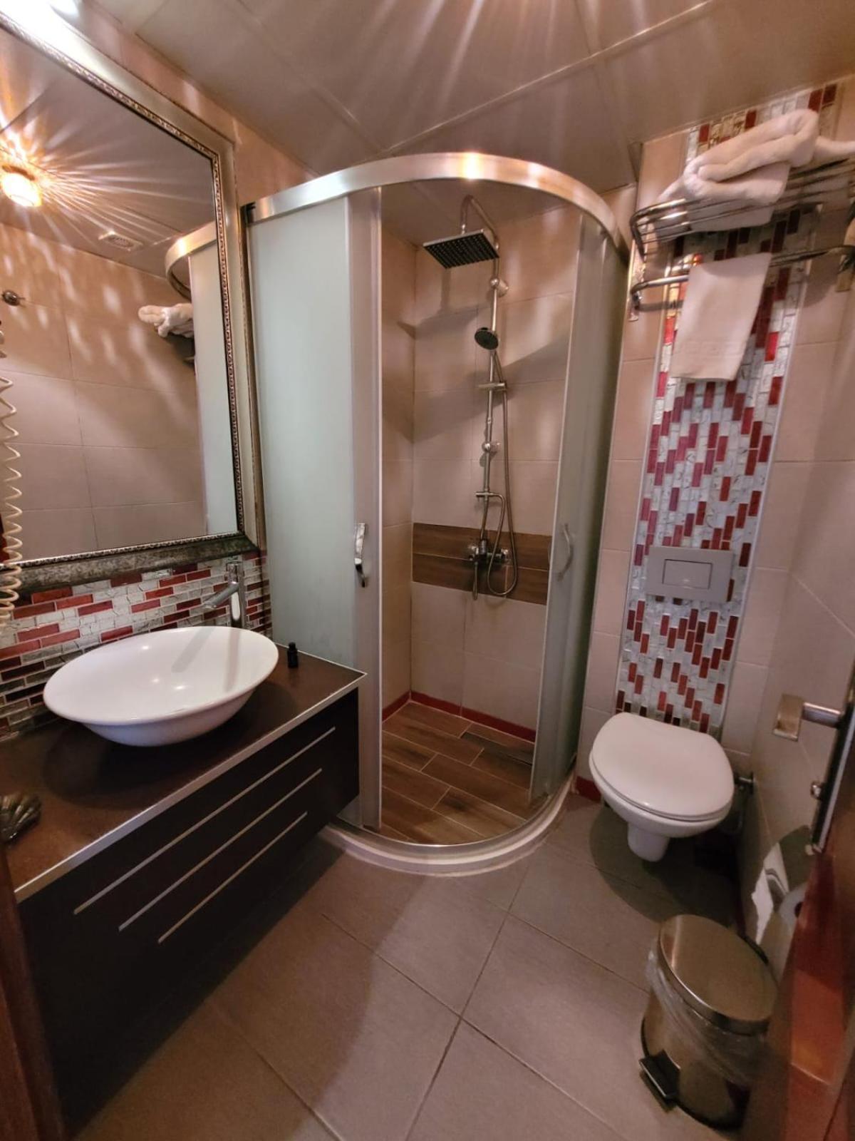 Anil Hotel Bergama Εξωτερικό φωτογραφία